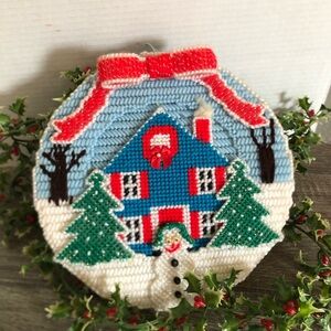 Vtg Handmade Plastic Canvas Snowman Wreath Wall Hanging